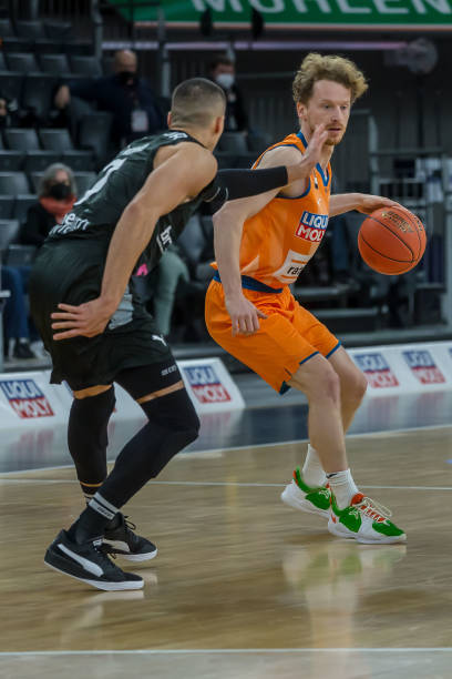 本次锦标赛 本次锦标赛