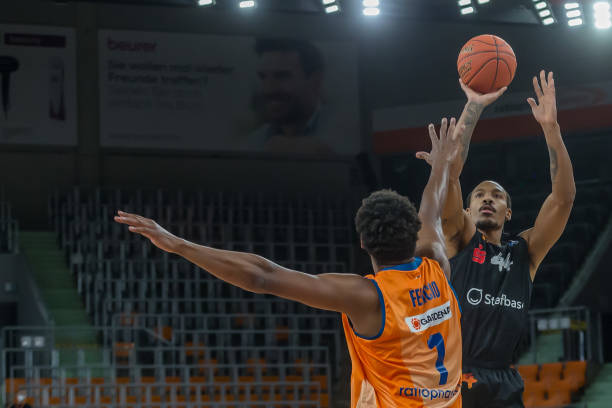 的表现永久 的表现永久