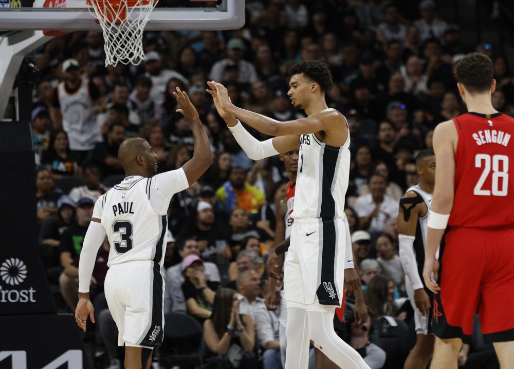 区间集中在 区间集中在