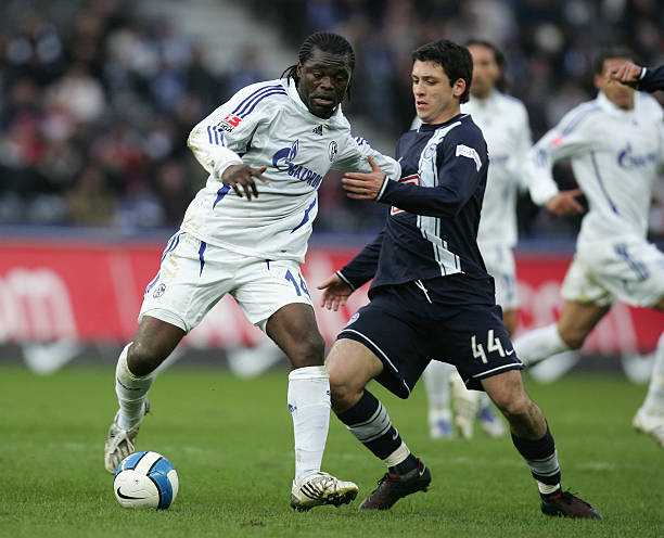 列兹曼曾在 列兹曼曾在