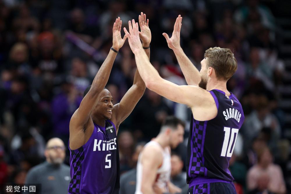 曼城队与布 曼城队与布